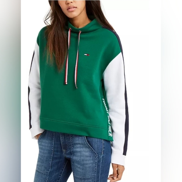 Tommy Hilfiger Colorblock Cowlneck Pullover Crop Sweatshirt sz M (for Macy's) - Picture 1 of 8